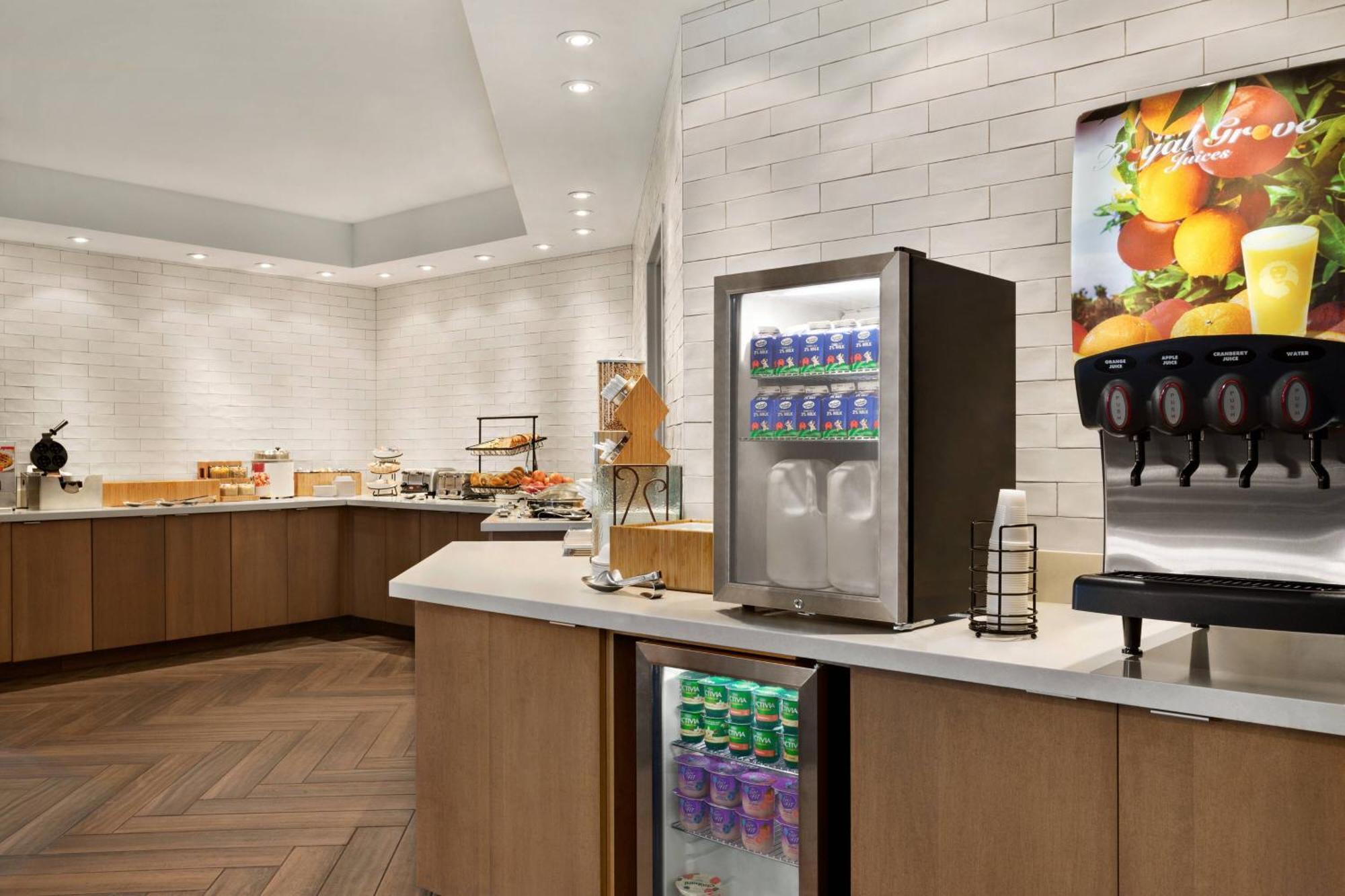 Fairfield Inn Erie Millcreek Mall Bagian luar foto