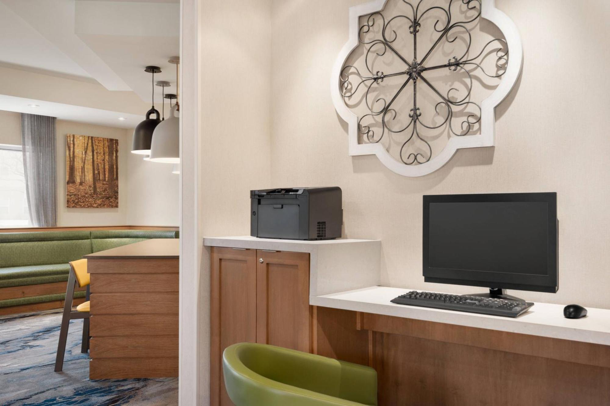 Fairfield Inn Erie Millcreek Mall Bagian luar foto